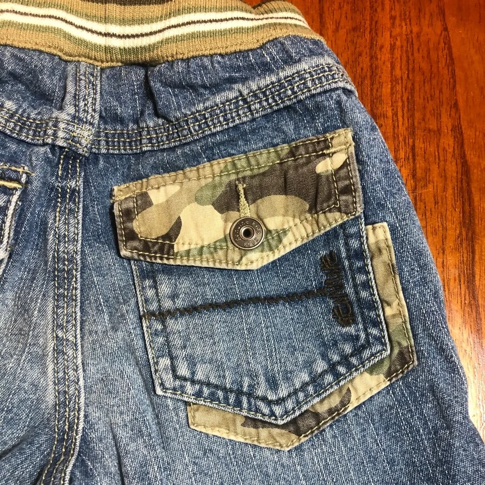 Genuine kids by OshKosh B’gosh jeans
